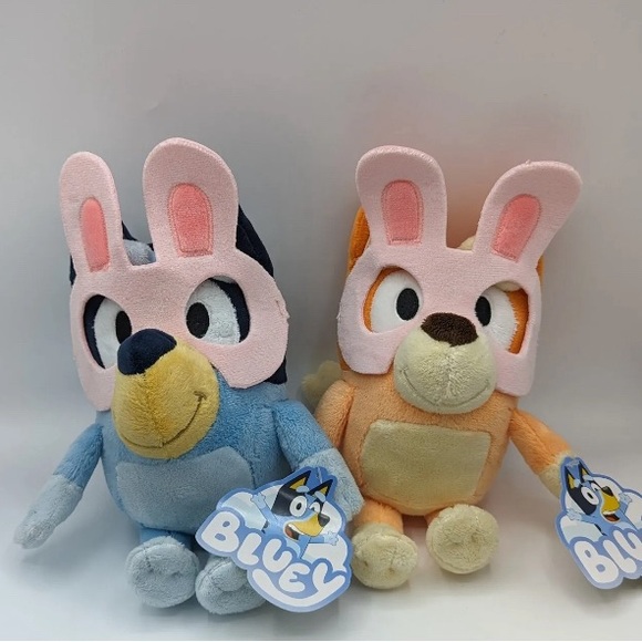 NEW 2024 Official Easter Bluey & Bingo with Bunny Mask 10" Plush Set NWT - Picture 3 of 3
